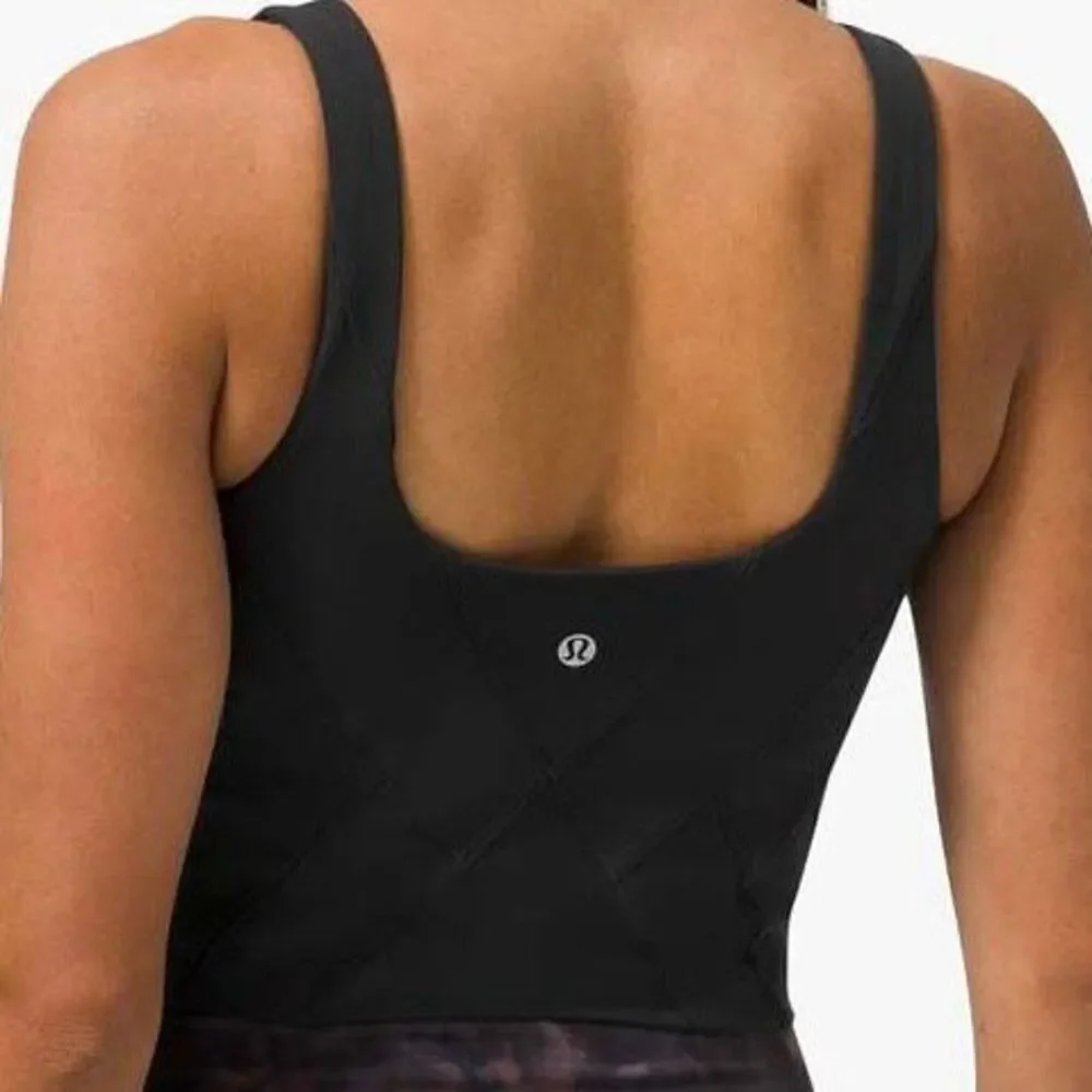 Lululemon Nulu Fold Tight Crop Yoga Tank Black